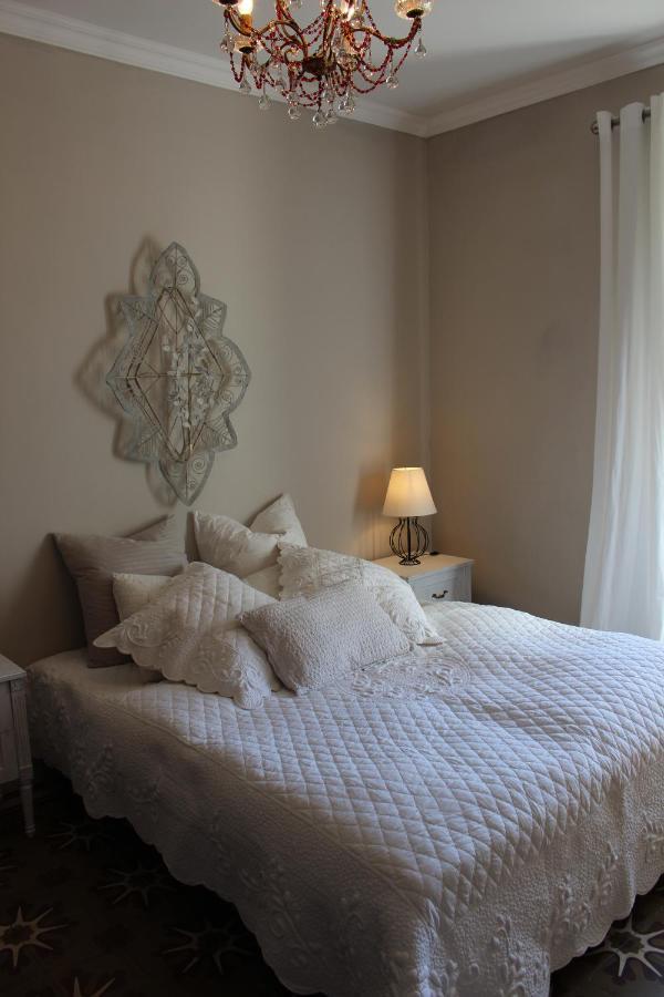 Mas Les Romarins, 10 Min D'Uzes, Piscine Et Grand Jardin Clos, Jeux, Nid De Repos Et Base Pour Activites Dans Le Gard (Adults Only) Экстерьер фото